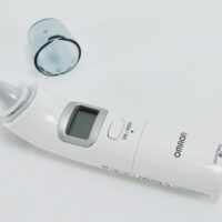 EAR THERMOMETER